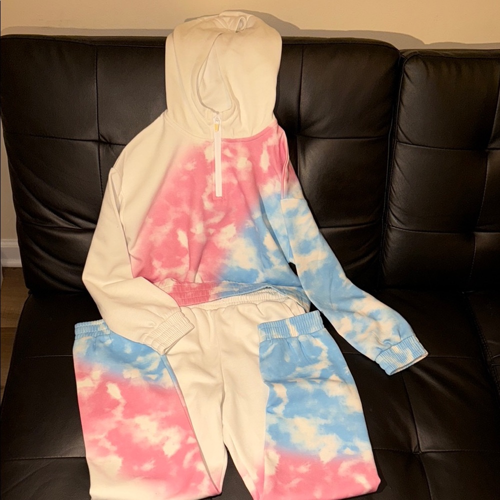 Zara Pink and White Tie-Dye Set